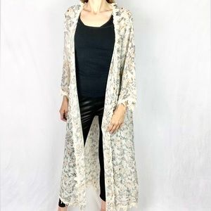 LUCKY MORE | 💐Cream Floral-Print Lace Trim Cardigan Long Shawl Robe Duster